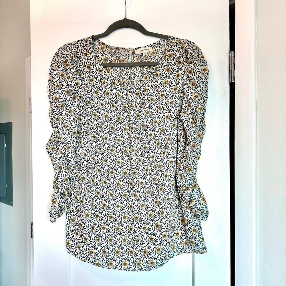 Max Studio Cinched Sleeve Top